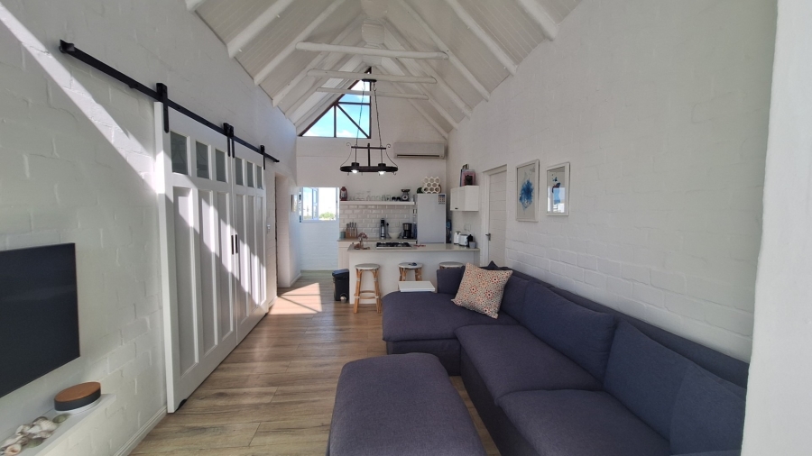 2 Bedroom Property for Sale in Dwarskersbos Western Cape